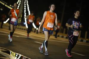 BIB: 0000, 000000, 28721, 28921
                            <button type="button" onclick="openModal(15499972)" class="btn btn-primary btn-sm float-right btn-popup" data-toggle="modal" data-target=".modal-high-quality">
                        <i class="fas fa-shopping-cart"></i> Add to Cart
                    </button>
                                            <button type="button" onclick="isThisMe(15499972, true)" class="btn btn-success btn-sm float-right btn-popup btn-isme hidden" data-toggle="tooltip" data-placement="bottom" title="นี่คือรูปของคุณใช่ไหม คลิกที่นี่เพื่อเอาเข้าอัลบั้ม">
                        <i class="fas fa-plus"></i> Add to album
                    </button>
                    <button type="button" onclick="isThisMe(15499972, false)" class="btn btn-warning btn-sm float-right btn-popup btn-isnotme hidden">
                        <i class="fas fa-ban"></i> Remove from album
                    </button>
