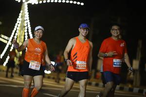 BIB: 45819, 82205, 28180
                            <button type="button" onclick="openModal(15499343)" class="btn btn-primary btn-sm float-right btn-popup" data-toggle="modal" data-target=".modal-high-quality">
                        <i class="fas fa-shopping-cart"></i> Add to Cart
                    </button>
                                            <button type="button" onclick="isThisMe(15499343, true)" class="btn btn-success btn-sm float-right btn-popup btn-isme hidden" data-toggle="tooltip" data-placement="bottom" title="นี่คือรูปของคุณใช่ไหม คลิกที่นี่เพื่อเอาเข้าอัลบั้ม">
                        <i class="fas fa-plus"></i> Add to album
                    </button>
                    <button type="button" onclick="isThisMe(15499343, false)" class="btn btn-warning btn-sm float-right btn-popup btn-isnotme hidden">
                        <i class="fas fa-ban"></i> Remove from album
                    </button>