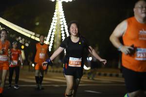 BIB: 953, 27856, 21144
                            <button type="button" onclick="openModal(13906001)" class="btn btn-primary btn-sm float-right btn-popup" data-toggle="modal" data-target=".modal-high-quality">
                        <i class="fas fa-shopping-cart"></i> Add to Cart
                    </button>
                                            <button type="button" onclick="isThisMe(13906001, true)" class="btn btn-success btn-sm float-right btn-popup btn-isme hidden" data-toggle="tooltip" data-placement="bottom" title="นี่คือรูปของคุณใช่ไหม คลิกที่นี่เพื่อเอาเข้าอัลบั้ม">
                        <i class="fas fa-plus"></i> Add to album
                    </button>
                    <button type="button" onclick="isThisMe(13906001, false)" class="btn btn-warning btn-sm float-right btn-popup btn-isnotme hidden">
                        <i class="fas fa-ban"></i> Remove from album
                    </button>