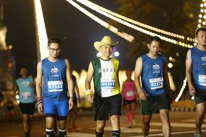 BIB: 0000, 40345, 42376, 247082
                            <button type="button" onclick="openModal(15325541)" class="btn btn-primary btn-sm float-right btn-popup" data-toggle="modal" data-target=".modal-high-quality">
                        <i class="fas fa-shopping-cart"></i> Add to Cart
                    </button>
                                            <button type="button" onclick="isThisMe(15325541, true)" class="btn btn-success btn-sm float-right btn-popup btn-isme hidden" data-toggle="tooltip" data-placement="bottom" title="นี่คือรูปของคุณใช่ไหม คลิกที่นี่เพื่อเอาเข้าอัลบั้ม">
                        <i class="fas fa-plus"></i> Add to album
                    </button>
                    <button type="button" onclick="isThisMe(15325541, false)" class="btn btn-warning btn-sm float-right btn-popup btn-isnotme hidden">
                        <i class="fas fa-ban"></i> Remove from album
                    </button>