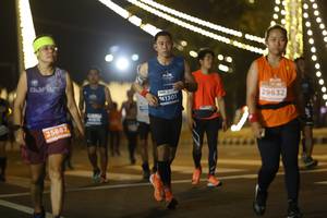 BIB: 41301, 29632, 25887
                            <button type="button" onclick="openModal(15290767)" class="btn btn-primary btn-sm float-right btn-popup" data-toggle="modal" data-target=".modal-high-quality">
                        <i class="fas fa-shopping-cart"></i> Add to Cart
                    </button>
                                            <button type="button" onclick="isThisMe(15290767, true)" class="btn btn-success btn-sm float-right btn-popup btn-isme hidden" data-toggle="tooltip" data-placement="bottom" title="นี่คือรูปของคุณใช่ไหม คลิกที่นี่เพื่อเอาเข้าอัลบั้ม">
                        <i class="fas fa-plus"></i> Add to album
                    </button>
                    <button type="button" onclick="isThisMe(15290767, false)" class="btn btn-warning btn-sm float-right btn-popup btn-isnotme hidden">
                        <i class="fas fa-ban"></i> Remove from album
                    </button>
