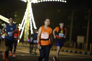 BIB: 29632, 1301
                            <button type="button" onclick="openModal(13915471)" class="btn btn-primary btn-sm float-right btn-popup" data-toggle="modal" data-target=".modal-high-quality">
                        <i class="fas fa-shopping-cart"></i> Add to Cart
                    </button>
                                            <button type="button" onclick="isThisMe(13915471, true)" class="btn btn-success btn-sm float-right btn-popup btn-isme hidden" data-toggle="tooltip" data-placement="bottom" title="นี่คือรูปของคุณใช่ไหม คลิกที่นี่เพื่อเอาเข้าอัลบั้ม">
                        <i class="fas fa-plus"></i> Add to album
                    </button>
                    <button type="button" onclick="isThisMe(13915471, false)" class="btn btn-warning btn-sm float-right btn-popup btn-isnotme hidden">
                        <i class="fas fa-ban"></i> Remove from album
                    </button>