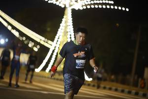 BIB: 73413
                            <button type="button" onclick="openModal(13927904)" class="btn btn-primary btn-sm float-right btn-popup" data-toggle="modal" data-target=".modal-high-quality">
                        <i class="fas fa-shopping-cart"></i> Add to Cart
                    </button>
                                            <button type="button" onclick="isThisMe(13927904, true)" class="btn btn-success btn-sm float-right btn-popup btn-isme hidden" data-toggle="tooltip" data-placement="bottom" title="นี่คือรูปของคุณใช่ไหม คลิกที่นี่เพื่อเอาเข้าอัลบั้ม">
                        <i class="fas fa-plus"></i> Add to album
                    </button>
                    <button type="button" onclick="isThisMe(13927904, false)" class="btn btn-warning btn-sm float-right btn-popup btn-isnotme hidden">
                        <i class="fas fa-ban"></i> Remove from album
                    </button>