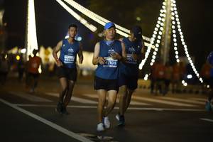 BIB: 1063, 4044, 41305
                            <button type="button" onclick="openModal(13907079)" class="btn btn-primary btn-sm float-right btn-popup" data-toggle="modal" data-target=".modal-high-quality">
                        <i class="fas fa-shopping-cart"></i> Add to Cart
                    </button>
                                            <button type="button" onclick="isThisMe(13907079, true)" class="btn btn-success btn-sm float-right btn-popup btn-isme hidden" data-toggle="tooltip" data-placement="bottom" title="นี่คือรูปของคุณใช่ไหม คลิกที่นี่เพื่อเอาเข้าอัลบั้ม">
                        <i class="fas fa-plus"></i> Add to album
                    </button>
                    <button type="button" onclick="isThisMe(13907079, false)" class="btn btn-warning btn-sm float-right btn-popup btn-isnotme hidden">
                        <i class="fas fa-ban"></i> Remove from album
                    </button>