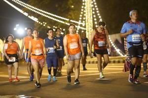 BIB: 12424, 22903, 42004, 47281, 22590
                            <button type="button" onclick="openModal(15301164)" class="btn btn-primary btn-sm float-right btn-popup" data-toggle="modal" data-target=".modal-high-quality">
                        <i class="fas fa-shopping-cart"></i> Add to Cart
                    </button>
                                            <button type="button" onclick="isThisMe(15301164, true)" class="btn btn-success btn-sm float-right btn-popup btn-isme hidden" data-toggle="tooltip" data-placement="bottom" title="นี่คือรูปของคุณใช่ไหม คลิกที่นี่เพื่อเอาเข้าอัลบั้ม">
                        <i class="fas fa-plus"></i> Add to album
                    </button>
                    <button type="button" onclick="isThisMe(15301164, false)" class="btn btn-warning btn-sm float-right btn-popup btn-isnotme hidden">
                        <i class="fas fa-ban"></i> Remove from album
                    </button>