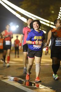 BIB: 42195, 4054
                            <button type="button" onclick="openModal(15304095)" class="btn btn-primary btn-sm float-right btn-popup" data-toggle="modal" data-target=".modal-high-quality">
                        <i class="fas fa-shopping-cart"></i> Add to Cart
                    </button>
                                            <button type="button" onclick="isThisMe(15304095, true)" class="btn btn-success btn-sm float-right btn-popup btn-isme hidden" data-toggle="tooltip" data-placement="bottom" title="นี่คือรูปของคุณใช่ไหม คลิกที่นี่เพื่อเอาเข้าอัลบั้ม">
                        <i class="fas fa-plus"></i> Add to album
                    </button>
                    <button type="button" onclick="isThisMe(15304095, false)" class="btn btn-warning btn-sm float-right btn-popup btn-isnotme hidden">
                        <i class="fas fa-ban"></i> Remove from album
                    </button>