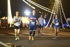 BIB: 1565, 47849, 42886
                            <button type="button" onclick="openModal(15325723)" class="btn btn-primary btn-sm float-right btn-popup" data-toggle="modal" data-target=".modal-high-quality">
                        <i class="fas fa-shopping-cart"></i> Add to Cart
                    </button>
                                            <button type="button" onclick="isThisMe(15325723, true)" class="btn btn-success btn-sm float-right btn-popup btn-isme hidden" data-toggle="tooltip" data-placement="bottom" title="นี่คือรูปของคุณใช่ไหม คลิกที่นี่เพื่อเอาเข้าอัลบั้ม">
                        <i class="fas fa-plus"></i> Add to album
                    </button>
                    <button type="button" onclick="isThisMe(15325723, false)" class="btn btn-warning btn-sm float-right btn-popup btn-isnotme hidden">
                        <i class="fas fa-ban"></i> Remove from album
                    </button>