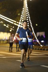 BIB: 200, 40224
                            <button type="button" onclick="openModal(14408424)" class="btn btn-primary btn-sm float-right btn-popup" data-toggle="modal" data-target=".modal-high-quality">
                        <i class="fas fa-shopping-cart"></i> Add to Cart
                    </button>
                                            <button type="button" onclick="isThisMe(14408424, true)" class="btn btn-success btn-sm float-right btn-popup btn-isme hidden" data-toggle="tooltip" data-placement="bottom" title="นี่คือรูปของคุณใช่ไหม คลิกที่นี่เพื่อเอาเข้าอัลบั้ม">
                        <i class="fas fa-plus"></i> Add to album
                    </button>
                    <button type="button" onclick="isThisMe(14408424, false)" class="btn btn-warning btn-sm float-right btn-popup btn-isnotme hidden">
                        <i class="fas fa-ban"></i> Remove from album
                    </button>
