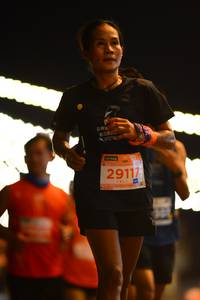 BIB: 29117
                            <button type="button" onclick="openModal(13837517)" class="btn btn-primary btn-sm float-right btn-popup" data-toggle="modal" data-target=".modal-high-quality">
                        <i class="fas fa-shopping-cart"></i> Add to Cart
                    </button>
                                            <button type="button" onclick="isThisMe(13837517, true)" class="btn btn-success btn-sm float-right btn-popup btn-isme hidden" data-toggle="tooltip" data-placement="bottom" title="นี่คือรูปของคุณใช่ไหม คลิกที่นี่เพื่อเอาเข้าอัลบั้ม">
                        <i class="fas fa-plus"></i> Add to album
                    </button>
                    <button type="button" onclick="isThisMe(13837517, false)" class="btn btn-warning btn-sm float-right btn-popup btn-isnotme hidden">
                        <i class="fas fa-ban"></i> Remove from album
                    </button>