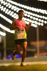 BIB: 21000
                            <button type="button" onclick="openModal(15468822)" class="btn btn-primary btn-sm float-right btn-popup" data-toggle="modal" data-target=".modal-high-quality">
                        <i class="fas fa-shopping-cart"></i> Add to Cart
                    </button>
                                            <button type="button" onclick="isThisMe(15468822, true)" class="btn btn-success btn-sm float-right btn-popup btn-isme hidden" data-toggle="tooltip" data-placement="bottom" title="นี่คือรูปของคุณใช่ไหม คลิกที่นี่เพื่อเอาเข้าอัลบั้ม">
                        <i class="fas fa-plus"></i> Add to album
                    </button>
                    <button type="button" onclick="isThisMe(15468822, false)" class="btn btn-warning btn-sm float-right btn-popup btn-isnotme hidden">
                        <i class="fas fa-ban"></i> Remove from album
                    </button>