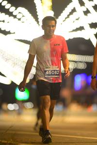 BIB: 507
                            <button type="button" onclick="openModal(13792594)" class="btn btn-primary btn-sm float-right btn-popup" data-toggle="modal" data-target=".modal-high-quality">
                        <i class="fas fa-shopping-cart"></i> Add to Cart
                    </button>
                                            <button type="button" onclick="isThisMe(13792594, true)" class="btn btn-success btn-sm float-right btn-popup btn-isme hidden" data-toggle="tooltip" data-placement="bottom" title="นี่คือรูปของคุณใช่ไหม คลิกที่นี่เพื่อเอาเข้าอัลบั้ม">
                        <i class="fas fa-plus"></i> Add to album
                    </button>
                    <button type="button" onclick="isThisMe(13792594, false)" class="btn btn-warning btn-sm float-right btn-popup btn-isnotme hidden">
                        <i class="fas fa-ban"></i> Remove from album
                    </button>