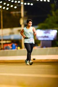 BIB: 400, 215, 22428
                            <button type="button" onclick="openModal(15716761)" class="btn btn-primary btn-sm float-right btn-popup" data-toggle="modal" data-target=".modal-high-quality">
                        <i class="fas fa-shopping-cart"></i> Add to Cart
                    </button>
                                            <button type="button" onclick="isThisMe(15716761, true)" class="btn btn-success btn-sm float-right btn-popup btn-isme hidden" data-toggle="tooltip" data-placement="bottom" title="นี่คือรูปของคุณใช่ไหม คลิกที่นี่เพื่อเอาเข้าอัลบั้ม">
                        <i class="fas fa-plus"></i> Add to album
                    </button>
                    <button type="button" onclick="isThisMe(15716761, false)" class="btn btn-warning btn-sm float-right btn-popup btn-isnotme hidden">
                        <i class="fas fa-ban"></i> Remove from album
                    </button>