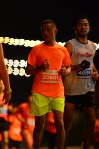 BIB: 40159, 20601
                            <button type="button" onclick="openModal(13828871)" class="btn btn-primary btn-sm float-right btn-popup" data-toggle="modal" data-target=".modal-high-quality">
                        <i class="fas fa-shopping-cart"></i> Add to Cart
                    </button>
                                            <button type="button" onclick="isThisMe(13828871, true)" class="btn btn-success btn-sm float-right btn-popup btn-isme hidden" data-toggle="tooltip" data-placement="bottom" title="นี่คือรูปของคุณใช่ไหม คลิกที่นี่เพื่อเอาเข้าอัลบั้ม">
                        <i class="fas fa-plus"></i> Add to album
                    </button>
                    <button type="button" onclick="isThisMe(13828871, false)" class="btn btn-warning btn-sm float-right btn-popup btn-isnotme hidden">
                        <i class="fas fa-ban"></i> Remove from album
                    </button>