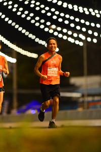 BIB: 25425
                            <button type="button" onclick="openModal(15615097)" class="btn btn-primary btn-sm float-right btn-popup" data-toggle="modal" data-target=".modal-high-quality">
                        <i class="fas fa-shopping-cart"></i> Add to Cart
                    </button>
                                            <button type="button" onclick="isThisMe(15615097, true)" class="btn btn-success btn-sm float-right btn-popup btn-isme hidden" data-toggle="tooltip" data-placement="bottom" title="นี่คือรูปของคุณใช่ไหม คลิกที่นี่เพื่อเอาเข้าอัลบั้ม">
                        <i class="fas fa-plus"></i> Add to album
                    </button>
                    <button type="button" onclick="isThisMe(15615097, false)" class="btn btn-warning btn-sm float-right btn-popup btn-isnotme hidden">
                        <i class="fas fa-ban"></i> Remove from album
                    </button>