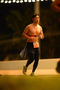 BIB: 2242
                            <button type="button" onclick="openModal(15616290)" class="btn btn-primary btn-sm float-right btn-popup" data-toggle="modal" data-target=".modal-high-quality">
                        <i class="fas fa-shopping-cart"></i> Add to Cart
                    </button>
                                            <button type="button" onclick="isThisMe(15616290, true)" class="btn btn-success btn-sm float-right btn-popup btn-isme hidden" data-toggle="tooltip" data-placement="bottom" title="นี่คือรูปของคุณใช่ไหม คลิกที่นี่เพื่อเอาเข้าอัลบั้ม">
                        <i class="fas fa-plus"></i> Add to album
                    </button>
                    <button type="button" onclick="isThisMe(15616290, false)" class="btn btn-warning btn-sm float-right btn-popup btn-isnotme hidden">
                        <i class="fas fa-ban"></i> Remove from album
                    </button>