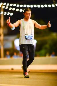 BIB: 25227
                            <button type="button" onclick="openModal(15716646)" class="btn btn-primary btn-sm float-right btn-popup" data-toggle="modal" data-target=".modal-high-quality">
                        <i class="fas fa-shopping-cart"></i> Add to Cart
                    </button>
                                            <button type="button" onclick="isThisMe(15716646, true)" class="btn btn-success btn-sm float-right btn-popup btn-isme hidden" data-toggle="tooltip" data-placement="bottom" title="นี่คือรูปของคุณใช่ไหม คลิกที่นี่เพื่อเอาเข้าอัลบั้ม">
                        <i class="fas fa-plus"></i> Add to album
                    </button>
                    <button type="button" onclick="isThisMe(15716646, false)" class="btn btn-warning btn-sm float-right btn-popup btn-isnotme hidden">
                        <i class="fas fa-ban"></i> Remove from album
                    </button>