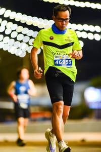 BIB: 0239
                            <button type="button" onclick="openModal(15717034)" class="btn btn-primary btn-sm float-right btn-popup" data-toggle="modal" data-target=".modal-high-quality">
                        <i class="fas fa-shopping-cart"></i> Add to Cart
                    </button>
                                            <button type="button" onclick="isThisMe(15717034, true)" class="btn btn-success btn-sm float-right btn-popup btn-isme hidden" data-toggle="tooltip" data-placement="bottom" title="นี่คือรูปของคุณใช่ไหม คลิกที่นี่เพื่อเอาเข้าอัลบั้ม">
                        <i class="fas fa-plus"></i> Add to album
                    </button>
                    <button type="button" onclick="isThisMe(15717034, false)" class="btn btn-warning btn-sm float-right btn-popup btn-isnotme hidden">
                        <i class="fas fa-ban"></i> Remove from album
                    </button>