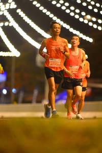 BIB: 20709, 21584
                            <button type="button" onclick="openModal(15614901)" class="btn btn-primary btn-sm float-right btn-popup" data-toggle="modal" data-target=".modal-high-quality">
                        <i class="fas fa-shopping-cart"></i> Add to Cart
                    </button>
                                            <button type="button" onclick="isThisMe(15614901, true)" class="btn btn-success btn-sm float-right btn-popup btn-isme hidden" data-toggle="tooltip" data-placement="bottom" title="นี่คือรูปของคุณใช่ไหม คลิกที่นี่เพื่อเอาเข้าอัลบั้ม">
                        <i class="fas fa-plus"></i> Add to album
                    </button>
                    <button type="button" onclick="isThisMe(15614901, false)" class="btn btn-warning btn-sm float-right btn-popup btn-isnotme hidden">
                        <i class="fas fa-ban"></i> Remove from album
                    </button>