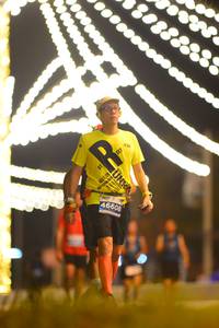 BIB: 28407
                            <button type="button" onclick="openModal(13778450)" class="btn btn-primary btn-sm float-right btn-popup" data-toggle="modal" data-target=".modal-high-quality">
                        <i class="fas fa-shopping-cart"></i> Add to Cart
                    </button>
                                            <button type="button" onclick="isThisMe(13778450, true)" class="btn btn-success btn-sm float-right btn-popup btn-isme hidden" data-toggle="tooltip" data-placement="bottom" title="นี่คือรูปของคุณใช่ไหม คลิกที่นี่เพื่อเอาเข้าอัลบั้ม">
                        <i class="fas fa-plus"></i> Add to album
                    </button>
                    <button type="button" onclick="isThisMe(13778450, false)" class="btn btn-warning btn-sm float-right btn-popup btn-isnotme hidden">
                        <i class="fas fa-ban"></i> Remove from album
                    </button>