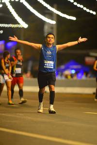 BIB: 517, 20291
                            <button type="button" onclick="openModal(13788720)" class="btn btn-primary btn-sm float-right btn-popup" data-toggle="modal" data-target=".modal-high-quality">
                        <i class="fas fa-shopping-cart"></i> Add to Cart
                    </button>
                                            <button type="button" onclick="isThisMe(13788720, true)" class="btn btn-success btn-sm float-right btn-popup btn-isme hidden" data-toggle="tooltip" data-placement="bottom" title="นี่คือรูปของคุณใช่ไหม คลิกที่นี่เพื่อเอาเข้าอัลบั้ม">
                        <i class="fas fa-plus"></i> Add to album
                    </button>
                    <button type="button" onclick="isThisMe(13788720, false)" class="btn btn-warning btn-sm float-right btn-popup btn-isnotme hidden">
                        <i class="fas fa-ban"></i> Remove from album
                    </button>