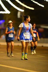 BIB: 240
                            <button type="button" onclick="openModal(13789942)" class="btn btn-primary btn-sm float-right btn-popup" data-toggle="modal" data-target=".modal-high-quality">
                        <i class="fas fa-shopping-cart"></i> Add to Cart
                    </button>
                                            <button type="button" onclick="isThisMe(13789942, true)" class="btn btn-success btn-sm float-right btn-popup btn-isme hidden" data-toggle="tooltip" data-placement="bottom" title="นี่คือรูปของคุณใช่ไหม คลิกที่นี่เพื่อเอาเข้าอัลบั้ม">
                        <i class="fas fa-plus"></i> Add to album
                    </button>
                    <button type="button" onclick="isThisMe(13789942, false)" class="btn btn-warning btn-sm float-right btn-popup btn-isnotme hidden">
                        <i class="fas fa-ban"></i> Remove from album
                    </button>