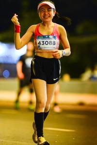 BIB: 586
                            <button type="button" onclick="openModal(15716097)" class="btn btn-primary btn-sm float-right btn-popup" data-toggle="modal" data-target=".modal-high-quality">
                        <i class="fas fa-shopping-cart"></i> Add to Cart
                    </button>
                                            <button type="button" onclick="isThisMe(15716097, true)" class="btn btn-success btn-sm float-right btn-popup btn-isme hidden" data-toggle="tooltip" data-placement="bottom" title="นี่คือรูปของคุณใช่ไหม คลิกที่นี่เพื่อเอาเข้าอัลบั้ม">
                        <i class="fas fa-plus"></i> Add to album
                    </button>
                    <button type="button" onclick="isThisMe(15716097, false)" class="btn btn-warning btn-sm float-right btn-popup btn-isnotme hidden">
                        <i class="fas fa-ban"></i> Remove from album
                    </button>