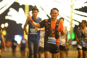 BIB: 21735
                            <button type="button" onclick="openModal(13800506)" class="btn btn-primary btn-sm float-right btn-popup" data-toggle="modal" data-target=".modal-high-quality">
                        <i class="fas fa-shopping-cart"></i> Add to Cart
                    </button>
                                            <button type="button" onclick="isThisMe(13800506, true)" class="btn btn-success btn-sm float-right btn-popup btn-isme hidden" data-toggle="tooltip" data-placement="bottom" title="นี่คือรูปของคุณใช่ไหม คลิกที่นี่เพื่อเอาเข้าอัลบั้ม">
                        <i class="fas fa-plus"></i> Add to album
                    </button>
                    <button type="button" onclick="isThisMe(13800506, false)" class="btn btn-warning btn-sm float-right btn-popup btn-isnotme hidden">
                        <i class="fas fa-ban"></i> Remove from album
                    </button>