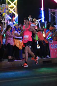 BIB: 26096
                            <button type="button" onclick="openModal(14020566)" class="btn btn-primary btn-sm float-right btn-popup" data-toggle="modal" data-target=".modal-high-quality">
                        <i class="fas fa-shopping-cart"></i> Add to Cart
                    </button>
                                            <button type="button" onclick="isThisMe(14020566, true)" class="btn btn-success btn-sm float-right btn-popup btn-isme hidden" data-toggle="tooltip" data-placement="bottom" title="นี่คือรูปของคุณใช่ไหม คลิกที่นี่เพื่อเอาเข้าอัลบั้ม">
                        <i class="fas fa-plus"></i> Add to album
                    </button>
                    <button type="button" onclick="isThisMe(14020566, false)" class="btn btn-warning btn-sm float-right btn-popup btn-isnotme hidden">
                        <i class="fas fa-ban"></i> Remove from album
                    </button>