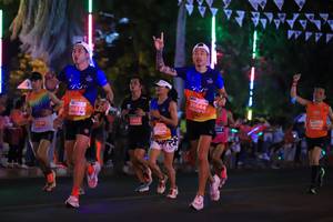 BIB: 26644, 26972, 22018, 2843, 1414
                            <button type="button" onclick="openModal(14053136)" class="btn btn-primary btn-sm float-right btn-popup" data-toggle="modal" data-target=".modal-high-quality">
                        <i class="fas fa-shopping-cart"></i> Add to Cart
                    </button>
                                            <button type="button" onclick="isThisMe(14053136, true)" class="btn btn-success btn-sm float-right btn-popup btn-isme hidden" data-toggle="tooltip" data-placement="bottom" title="นี่คือรูปของคุณใช่ไหม คลิกที่นี่เพื่อเอาเข้าอัลบั้ม">
                        <i class="fas fa-plus"></i> Add to album
                    </button>
                    <button type="button" onclick="isThisMe(14053136, false)" class="btn btn-warning btn-sm float-right btn-popup btn-isnotme hidden">
                        <i class="fas fa-ban"></i> Remove from album
                    </button>