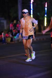 BIB: 47300
                            <button type="button" onclick="openModal(15122839)" class="btn btn-primary btn-sm float-right btn-popup" data-toggle="modal" data-target=".modal-high-quality">
                        <i class="fas fa-shopping-cart"></i> Add to Cart
                    </button>
                                            <button type="button" onclick="isThisMe(15122839, true)" class="btn btn-success btn-sm float-right btn-popup btn-isme hidden" data-toggle="tooltip" data-placement="bottom" title="นี่คือรูปของคุณใช่ไหม คลิกที่นี่เพื่อเอาเข้าอัลบั้ม">
                        <i class="fas fa-plus"></i> Add to album
                    </button>
                    <button type="button" onclick="isThisMe(15122839, false)" class="btn btn-warning btn-sm float-right btn-popup btn-isnotme hidden">
                        <i class="fas fa-ban"></i> Remove from album
                    </button>