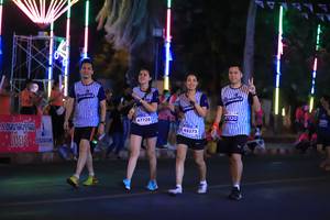 BIB: 47728, 43273
                            <button type="button" onclick="openModal(15172179)" class="btn btn-primary btn-sm float-right btn-popup" data-toggle="modal" data-target=".modal-high-quality">
                        <i class="fas fa-shopping-cart"></i> Add to Cart
                    </button>
                                            <button type="button" onclick="isThisMe(15172179, true)" class="btn btn-success btn-sm float-right btn-popup btn-isme hidden" data-toggle="tooltip" data-placement="bottom" title="นี่คือรูปของคุณใช่ไหม คลิกที่นี่เพื่อเอาเข้าอัลบั้ม">
                        <i class="fas fa-plus"></i> Add to album
                    </button>
                    <button type="button" onclick="isThisMe(15172179, false)" class="btn btn-warning btn-sm float-right btn-popup btn-isnotme hidden">
                        <i class="fas fa-ban"></i> Remove from album
                    </button>