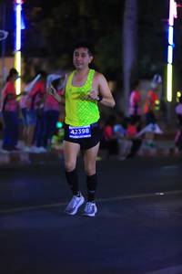 BIB: 42398
                            <button type="button" onclick="openModal(15167473)" class="btn btn-primary btn-sm float-right btn-popup" data-toggle="modal" data-target=".modal-high-quality">
                        <i class="fas fa-shopping-cart"></i> Add to Cart
                    </button>
                                            <button type="button" onclick="isThisMe(15167473, true)" class="btn btn-success btn-sm float-right btn-popup btn-isme hidden" data-toggle="tooltip" data-placement="bottom" title="นี่คือรูปของคุณใช่ไหม คลิกที่นี่เพื่อเอาเข้าอัลบั้ม">
                        <i class="fas fa-plus"></i> Add to album
                    </button>
                    <button type="button" onclick="isThisMe(15167473, false)" class="btn btn-warning btn-sm float-right btn-popup btn-isnotme hidden">
                        <i class="fas fa-ban"></i> Remove from album
                    </button>