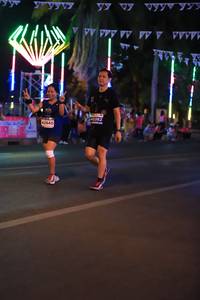 BIB: 40362, 42840
                            <button type="button" onclick="openModal(15183324)" class="btn btn-primary btn-sm float-right btn-popup" data-toggle="modal" data-target=".modal-high-quality">
                        <i class="fas fa-shopping-cart"></i> Add to Cart
                    </button>
                                            <button type="button" onclick="isThisMe(15183324, true)" class="btn btn-success btn-sm float-right btn-popup btn-isme hidden" data-toggle="tooltip" data-placement="bottom" title="นี่คือรูปของคุณใช่ไหม คลิกที่นี่เพื่อเอาเข้าอัลบั้ม">
                        <i class="fas fa-plus"></i> Add to album
                    </button>
                    <button type="button" onclick="isThisMe(15183324, false)" class="btn btn-warning btn-sm float-right btn-popup btn-isnotme hidden">
                        <i class="fas fa-ban"></i> Remove from album
                    </button>