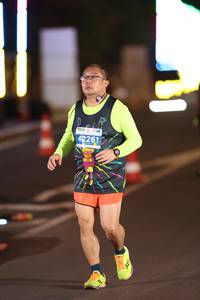 BIB: 42261
                            <button type="button" onclick="openModal(15220184)" class="btn btn-primary btn-sm float-right btn-popup" data-toggle="modal" data-target=".modal-high-quality">
                        <i class="fas fa-shopping-cart"></i> Add to Cart
                    </button>
                                            <button type="button" onclick="isThisMe(15220184, true)" class="btn btn-success btn-sm float-right btn-popup btn-isme hidden" data-toggle="tooltip" data-placement="bottom" title="นี่คือรูปของคุณใช่ไหม คลิกที่นี่เพื่อเอาเข้าอัลบั้ม">
                        <i class="fas fa-plus"></i> Add to album
                    </button>
                    <button type="button" onclick="isThisMe(15220184, false)" class="btn btn-warning btn-sm float-right btn-popup btn-isnotme hidden">
                        <i class="fas fa-ban"></i> Remove from album
                    </button>