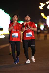 BIB: 46087, 40765
                            <button type="button" onclick="openModal(15211105)" class="btn btn-primary btn-sm float-right btn-popup" data-toggle="modal" data-target=".modal-high-quality">
                        <i class="fas fa-shopping-cart"></i> Add to Cart
                    </button>
                                            <button type="button" onclick="isThisMe(15211105, true)" class="btn btn-success btn-sm float-right btn-popup btn-isme hidden" data-toggle="tooltip" data-placement="bottom" title="นี่คือรูปของคุณใช่ไหม คลิกที่นี่เพื่อเอาเข้าอัลบั้ม">
                        <i class="fas fa-plus"></i> Add to album
                    </button>
                    <button type="button" onclick="isThisMe(15211105, false)" class="btn btn-warning btn-sm float-right btn-popup btn-isnotme hidden">
                        <i class="fas fa-ban"></i> Remove from album
                    </button>