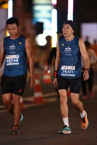 BIB: 45748, 76411
                            <button type="button" onclick="openModal(15182880)" class="btn btn-primary btn-sm float-right btn-popup" data-toggle="modal" data-target=".modal-high-quality">
                        <i class="fas fa-shopping-cart"></i> Add to Cart
                    </button>
                                            <button type="button" onclick="isThisMe(15182880, true)" class="btn btn-success btn-sm float-right btn-popup btn-isme hidden" data-toggle="tooltip" data-placement="bottom" title="นี่คือรูปของคุณใช่ไหม คลิกที่นี่เพื่อเอาเข้าอัลบั้ม">
                        <i class="fas fa-plus"></i> Add to album
                    </button>
                    <button type="button" onclick="isThisMe(15182880, false)" class="btn btn-warning btn-sm float-right btn-popup btn-isnotme hidden">
                        <i class="fas fa-ban"></i> Remove from album
                    </button>