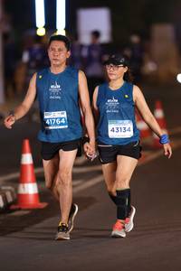 BIB: 41764, 43134
                            <button type="button" onclick="openModal(15221547)" class="btn btn-primary btn-sm float-right btn-popup" data-toggle="modal" data-target=".modal-high-quality">
                        <i class="fas fa-shopping-cart"></i> Add to Cart
                    </button>
                                            <button type="button" onclick="isThisMe(15221547, true)" class="btn btn-success btn-sm float-right btn-popup btn-isme hidden" data-toggle="tooltip" data-placement="bottom" title="นี่คือรูปของคุณใช่ไหม คลิกที่นี่เพื่อเอาเข้าอัลบั้ม">
                        <i class="fas fa-plus"></i> Add to album
                    </button>
                    <button type="button" onclick="isThisMe(15221547, false)" class="btn btn-warning btn-sm float-right btn-popup btn-isnotme hidden">
                        <i class="fas fa-ban"></i> Remove from album
                    </button>