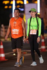BIB: 27590, 29568
                            <button type="button" onclick="openModal(15182742)" class="btn btn-primary btn-sm float-right btn-popup" data-toggle="modal" data-target=".modal-high-quality">
                        <i class="fas fa-shopping-cart"></i> Add to Cart
                    </button>
                                            <button type="button" onclick="isThisMe(15182742, true)" class="btn btn-success btn-sm float-right btn-popup btn-isme hidden" data-toggle="tooltip" data-placement="bottom" title="นี่คือรูปของคุณใช่ไหม คลิกที่นี่เพื่อเอาเข้าอัลบั้ม">
                        <i class="fas fa-plus"></i> Add to album
                    </button>
                    <button type="button" onclick="isThisMe(15182742, false)" class="btn btn-warning btn-sm float-right btn-popup btn-isnotme hidden">
                        <i class="fas fa-ban"></i> Remove from album
                    </button>