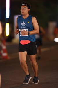 BIB: 202
                            <button type="button" onclick="openModal(15171484)" class="btn btn-primary btn-sm float-right btn-popup" data-toggle="modal" data-target=".modal-high-quality">
                        <i class="fas fa-shopping-cart"></i> Add to Cart
                    </button>
                                            <button type="button" onclick="isThisMe(15171484, true)" class="btn btn-success btn-sm float-right btn-popup btn-isme hidden" data-toggle="tooltip" data-placement="bottom" title="นี่คือรูปของคุณใช่ไหม คลิกที่นี่เพื่อเอาเข้าอัลบั้ม">
                        <i class="fas fa-plus"></i> Add to album
                    </button>
                    <button type="button" onclick="isThisMe(15171484, false)" class="btn btn-warning btn-sm float-right btn-popup btn-isnotme hidden">
                        <i class="fas fa-ban"></i> Remove from album
                    </button>