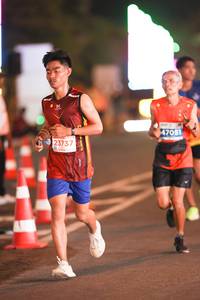 BIB: 47051, 23737
                            <button type="button" onclick="openModal(15261394)" class="btn btn-primary btn-sm float-right btn-popup" data-toggle="modal" data-target=".modal-high-quality">
                        <i class="fas fa-shopping-cart"></i> Add to Cart
                    </button>
                                            <button type="button" onclick="isThisMe(15261394, true)" class="btn btn-success btn-sm float-right btn-popup btn-isme hidden" data-toggle="tooltip" data-placement="bottom" title="นี่คือรูปของคุณใช่ไหม คลิกที่นี่เพื่อเอาเข้าอัลบั้ม">
                        <i class="fas fa-plus"></i> Add to album
                    </button>
                    <button type="button" onclick="isThisMe(15261394, false)" class="btn btn-warning btn-sm float-right btn-popup btn-isnotme hidden">
                        <i class="fas fa-ban"></i> Remove from album
                    </button>
