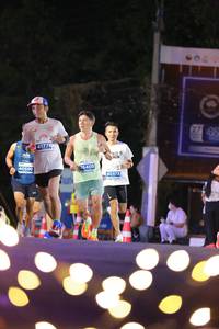 BIB: 40590, 76405, 40373
                            <button type="button" onclick="openModal(14150054)" class="btn btn-primary btn-sm float-right btn-popup" data-toggle="modal" data-target=".modal-high-quality">
                        <i class="fas fa-shopping-cart"></i> Add to Cart
                    </button>
                                            <button type="button" onclick="isThisMe(14150054, true)" class="btn btn-success btn-sm float-right btn-popup btn-isme hidden" data-toggle="tooltip" data-placement="bottom" title="นี่คือรูปของคุณใช่ไหม คลิกที่นี่เพื่อเอาเข้าอัลบั้ม">
                        <i class="fas fa-plus"></i> Add to album
                    </button>
                    <button type="button" onclick="isThisMe(14150054, false)" class="btn btn-warning btn-sm float-right btn-popup btn-isnotme hidden">
                        <i class="fas fa-ban"></i> Remove from album
                    </button>