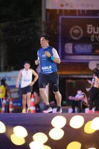 BIB: 40102
                            <button type="button" onclick="openModal(14150928)" class="btn btn-primary btn-sm float-right btn-popup" data-toggle="modal" data-target=".modal-high-quality">
                        <i class="fas fa-shopping-cart"></i> Add to Cart
                    </button>
                                            <button type="button" onclick="isThisMe(14150928, true)" class="btn btn-success btn-sm float-right btn-popup btn-isme hidden" data-toggle="tooltip" data-placement="bottom" title="นี่คือรูปของคุณใช่ไหม คลิกที่นี่เพื่อเอาเข้าอัลบั้ม">
                        <i class="fas fa-plus"></i> Add to album
                    </button>
                    <button type="button" onclick="isThisMe(14150928, false)" class="btn btn-warning btn-sm float-right btn-popup btn-isnotme hidden">
                        <i class="fas fa-ban"></i> Remove from album
                    </button>