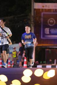 BIB: 41010
                            <button type="button" onclick="openModal(14188027)" class="btn btn-primary btn-sm float-right btn-popup" data-toggle="modal" data-target=".modal-high-quality">
                        <i class="fas fa-shopping-cart"></i> Add to Cart
                    </button>
                                            <button type="button" onclick="isThisMe(14188027, true)" class="btn btn-success btn-sm float-right btn-popup btn-isme hidden" data-toggle="tooltip" data-placement="bottom" title="นี่คือรูปของคุณใช่ไหม คลิกที่นี่เพื่อเอาเข้าอัลบั้ม">
                        <i class="fas fa-plus"></i> Add to album
                    </button>
                    <button type="button" onclick="isThisMe(14188027, false)" class="btn btn-warning btn-sm float-right btn-popup btn-isnotme hidden">
                        <i class="fas fa-ban"></i> Remove from album
                    </button>