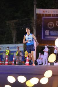 BIB: 49095, 0542
                            <button type="button" onclick="openModal(14150039)" class="btn btn-primary btn-sm float-right btn-popup" data-toggle="modal" data-target=".modal-high-quality">
                        <i class="fas fa-shopping-cart"></i> Add to Cart
                    </button>
                                            <button type="button" onclick="isThisMe(14150039, true)" class="btn btn-success btn-sm float-right btn-popup btn-isme hidden" data-toggle="tooltip" data-placement="bottom" title="นี่คือรูปของคุณใช่ไหม คลิกที่นี่เพื่อเอาเข้าอัลบั้ม">
                        <i class="fas fa-plus"></i> Add to album
                    </button>
                    <button type="button" onclick="isThisMe(14150039, false)" class="btn btn-warning btn-sm float-right btn-popup btn-isnotme hidden">
                        <i class="fas fa-ban"></i> Remove from album
                    </button>