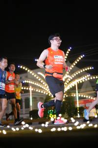 BIB: 26890, 365, 220
                            <button type="button" onclick="openModal(14221888)" class="btn btn-primary btn-sm float-right btn-popup" data-toggle="modal" data-target=".modal-high-quality">
                        <i class="fas fa-shopping-cart"></i> Add to Cart
                    </button>
                                            <button type="button" onclick="isThisMe(14221888, true)" class="btn btn-success btn-sm float-right btn-popup btn-isme hidden" data-toggle="tooltip" data-placement="bottom" title="นี่คือรูปของคุณใช่ไหม คลิกที่นี่เพื่อเอาเข้าอัลบั้ม">
                        <i class="fas fa-plus"></i> Add to album
                    </button>
                    <button type="button" onclick="isThisMe(14221888, false)" class="btn btn-warning btn-sm float-right btn-popup btn-isnotme hidden">
                        <i class="fas fa-ban"></i> Remove from album
                    </button>