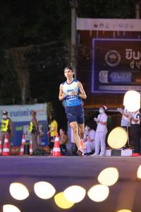 BIB: 8050, 4899, 40542
                            <button type="button" onclick="openModal(14150178)" class="btn btn-primary btn-sm float-right btn-popup" data-toggle="modal" data-target=".modal-high-quality">
                        <i class="fas fa-shopping-cart"></i> Add to Cart
                    </button>
                                            <button type="button" onclick="isThisMe(14150178, true)" class="btn btn-success btn-sm float-right btn-popup btn-isme hidden" data-toggle="tooltip" data-placement="bottom" title="นี่คือรูปของคุณใช่ไหม คลิกที่นี่เพื่อเอาเข้าอัลบั้ม">
                        <i class="fas fa-plus"></i> Add to album
                    </button>
                    <button type="button" onclick="isThisMe(14150178, false)" class="btn btn-warning btn-sm float-right btn-popup btn-isnotme hidden">
                        <i class="fas fa-ban"></i> Remove from album
                    </button>