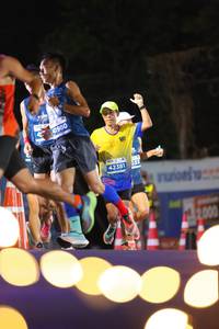 BIB: 41980, 42381, 2000
                            <button type="button" onclick="openModal(14145320)" class="btn btn-primary btn-sm float-right btn-popup" data-toggle="modal" data-target=".modal-high-quality">
                        <i class="fas fa-shopping-cart"></i> Add to Cart
                    </button>
                                            <button type="button" onclick="isThisMe(14145320, true)" class="btn btn-success btn-sm float-right btn-popup btn-isme hidden" data-toggle="tooltip" data-placement="bottom" title="นี่คือรูปของคุณใช่ไหม คลิกที่นี่เพื่อเอาเข้าอัลบั้ม">
                        <i class="fas fa-plus"></i> Add to album
                    </button>
                    <button type="button" onclick="isThisMe(14145320, false)" class="btn btn-warning btn-sm float-right btn-popup btn-isnotme hidden">
                        <i class="fas fa-ban"></i> Remove from album
                    </button>