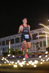 BIB: 425
                            <button type="button" onclick="openModal(14194559)" class="btn btn-primary btn-sm float-right btn-popup" data-toggle="modal" data-target=".modal-high-quality">
                        <i class="fas fa-shopping-cart"></i> Add to Cart
                    </button>
                                            <button type="button" onclick="isThisMe(14194559, true)" class="btn btn-success btn-sm float-right btn-popup btn-isme hidden" data-toggle="tooltip" data-placement="bottom" title="นี่คือรูปของคุณใช่ไหม คลิกที่นี่เพื่อเอาเข้าอัลบั้ม">
                        <i class="fas fa-plus"></i> Add to album
                    </button>
                    <button type="button" onclick="isThisMe(14194559, false)" class="btn btn-warning btn-sm float-right btn-popup btn-isnotme hidden">
                        <i class="fas fa-ban"></i> Remove from album
                    </button>