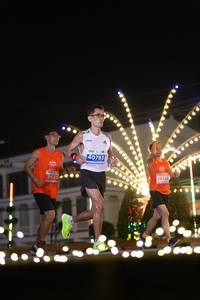BIB: 0783, 253, 28352
                            <button type="button" onclick="openModal(14750685)" class="btn btn-primary btn-sm float-right btn-popup" data-toggle="modal" data-target=".modal-high-quality">
                        <i class="fas fa-shopping-cart"></i> Add to Cart
                    </button>
                                            <button type="button" onclick="isThisMe(14750685, true)" class="btn btn-success btn-sm float-right btn-popup btn-isme hidden" data-toggle="tooltip" data-placement="bottom" title="นี่คือรูปของคุณใช่ไหม คลิกที่นี่เพื่อเอาเข้าอัลบั้ม">
                        <i class="fas fa-plus"></i> Add to album
                    </button>
                    <button type="button" onclick="isThisMe(14750685, false)" class="btn btn-warning btn-sm float-right btn-popup btn-isnotme hidden">
                        <i class="fas fa-ban"></i> Remove from album
                    </button>