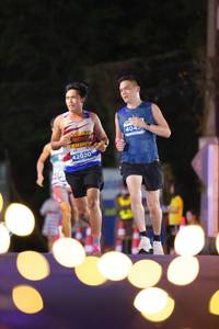 BIB: 404, 42020, 
                            <button type="button" onclick="openModal(14138583)" class="btn btn-primary btn-sm float-right btn-popup" data-toggle="modal" data-target=".modal-high-quality">
                        <i class="fas fa-shopping-cart"></i> Add to Cart
                    </button>
                                            <button type="button" onclick="isThisMe(14138583, true)" class="btn btn-success btn-sm float-right btn-popup btn-isme hidden" data-toggle="tooltip" data-placement="bottom" title="นี่คือรูปของคุณใช่ไหม คลิกที่นี่เพื่อเอาเข้าอัลบั้ม">
                        <i class="fas fa-plus"></i> Add to album
                    </button>
                    <button type="button" onclick="isThisMe(14138583, false)" class="btn btn-warning btn-sm float-right btn-popup btn-isnotme hidden">
                        <i class="fas fa-ban"></i> Remove from album
                    </button>